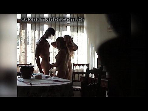 ❤️ Sexveninder inviterer en kæmpe mand og en trekant med ham ☑ Porno fb at da.porno-fuq.ru ❌